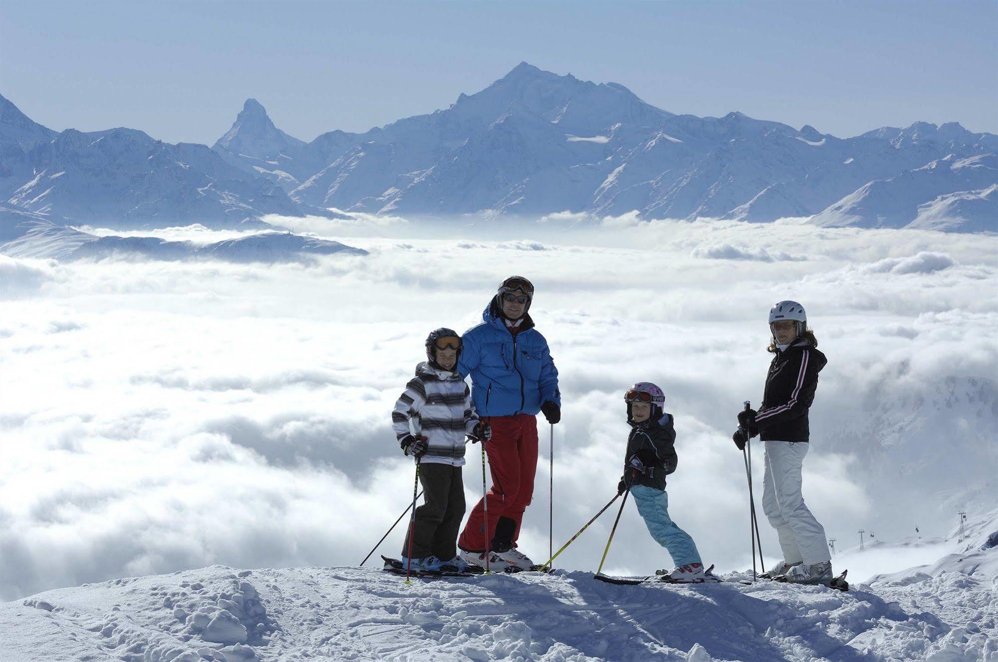 Hotel Slalom ベットメラルプ エクステリア 写真
