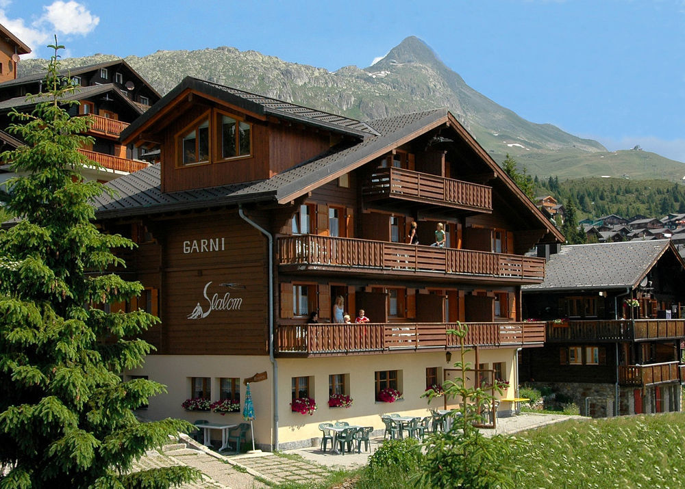 Hotel Slalom ベットメラルプ エクステリア 写真